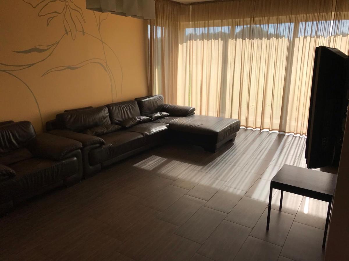 Beach Guesthouse Lenkas Saraiķi Zewnętrze zdjęcie